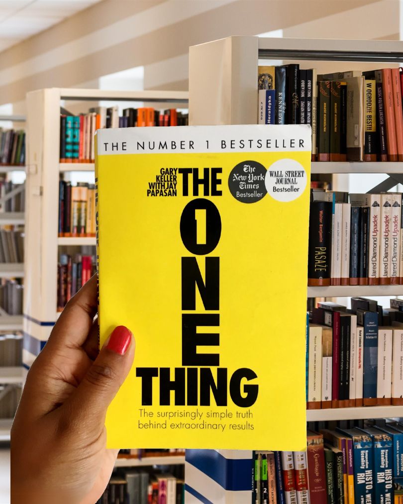 The ONE Thing book cover by Gary Keller and Jay Papasan – productivity and focus guide